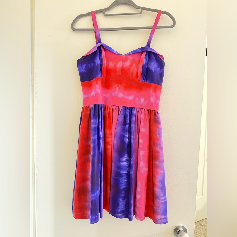 AMANDA UPRICHARD Dress